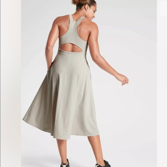 white kurti with black jeans